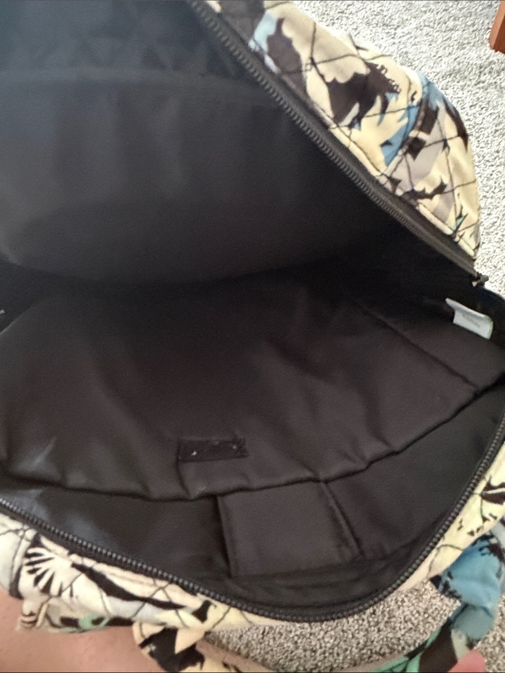 Vera Bradley Backpack - Picture 4 of 5